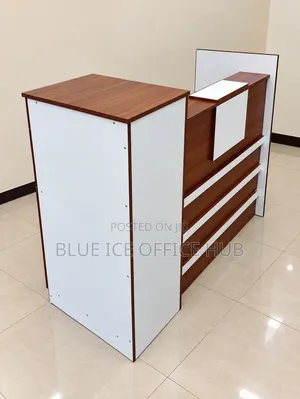 Modern Reception Desk – Brown and White