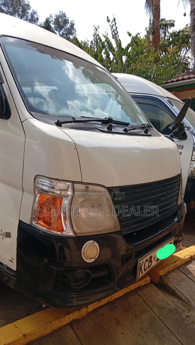 Nissan Caravan (Urvan) 2008 White - thumbnail 8