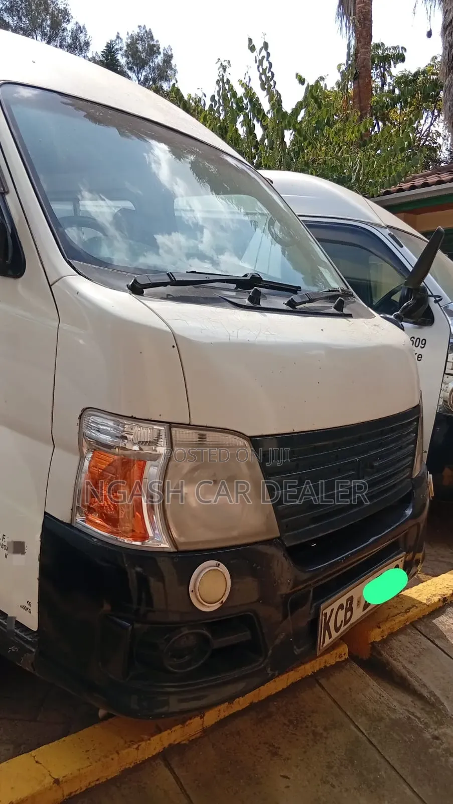 Nissan Caravan (Urvan) 2008 White