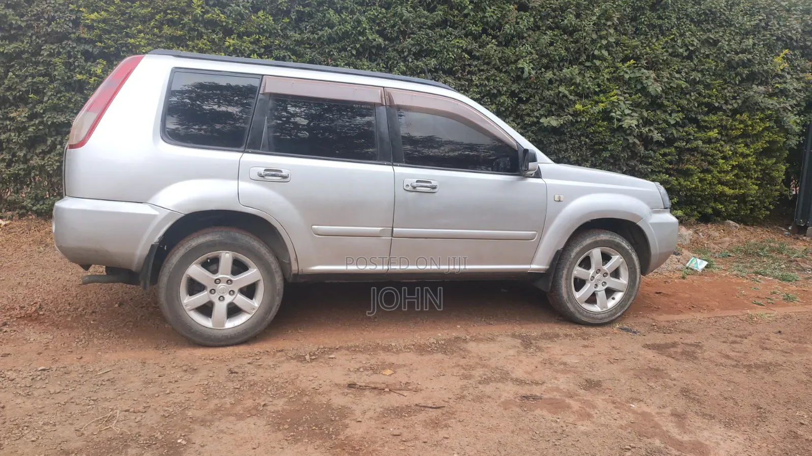 Nissan X-Trail 2005 Gray