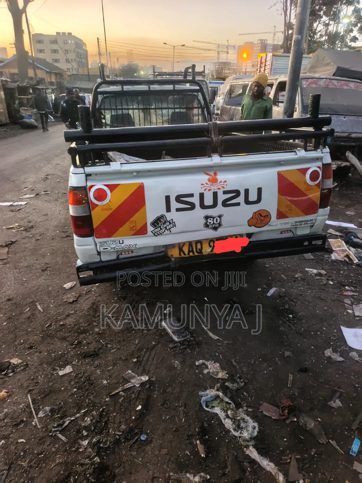Isuzu Tougher 2003 White