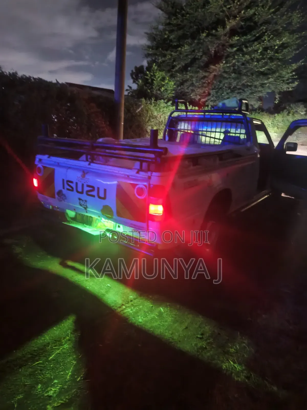 Isuzu Tougher 2003 White