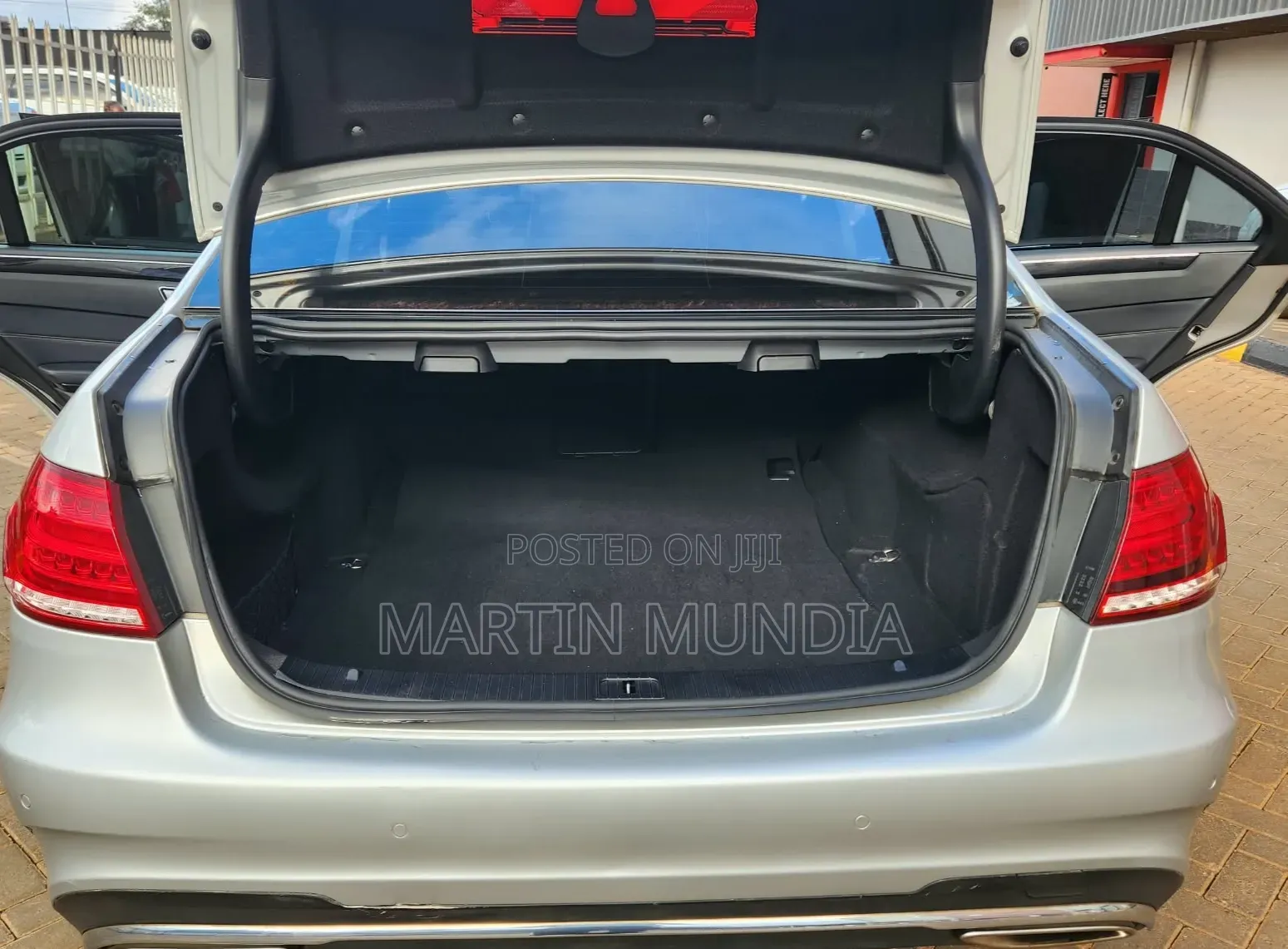 Mercedes-Benz E250 2016 Silver