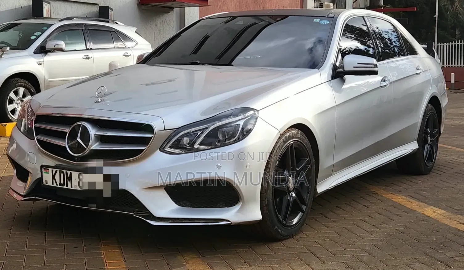 Mercedes-Benz E250 2016 Silver