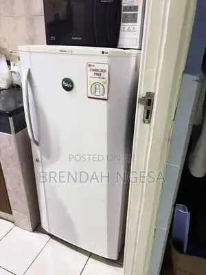LG 208litres for Sell at 20k Location Athiriver