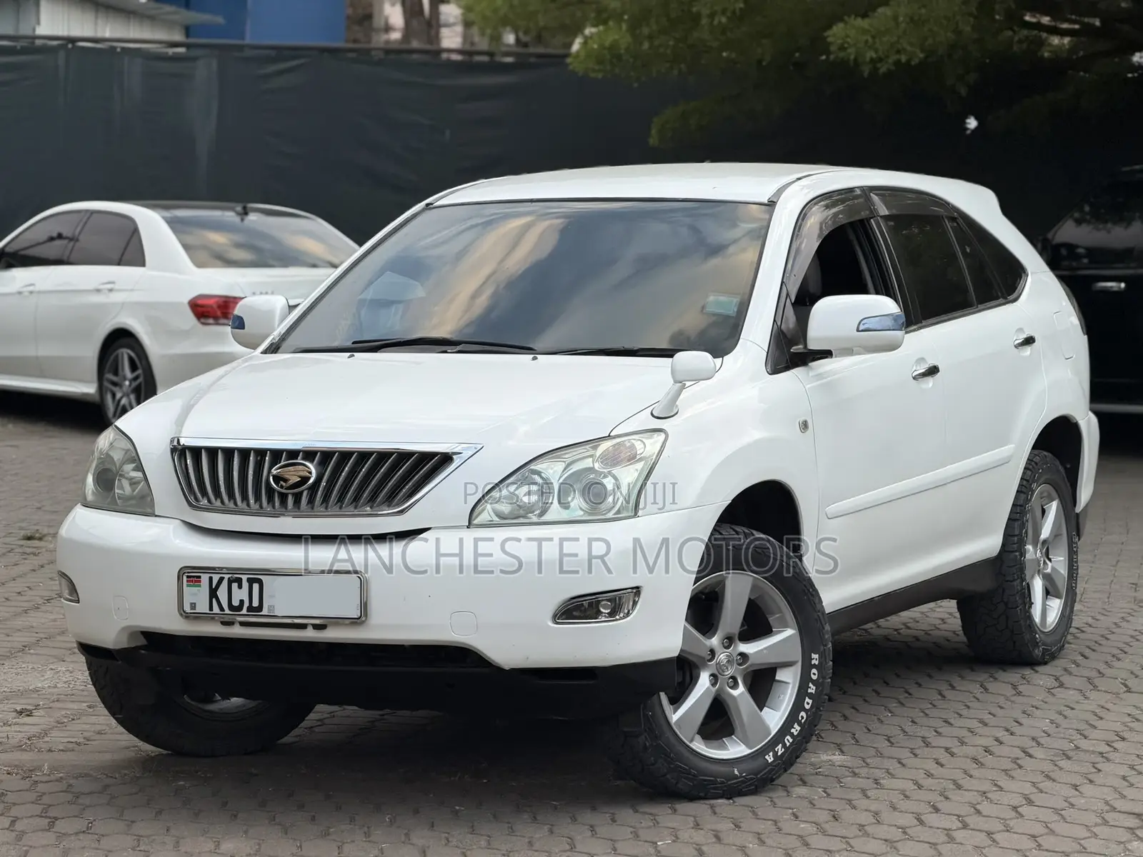 Toyota Harrier 2.4 2008 White
