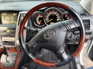 Toyota Harrier 2.4 2008 White