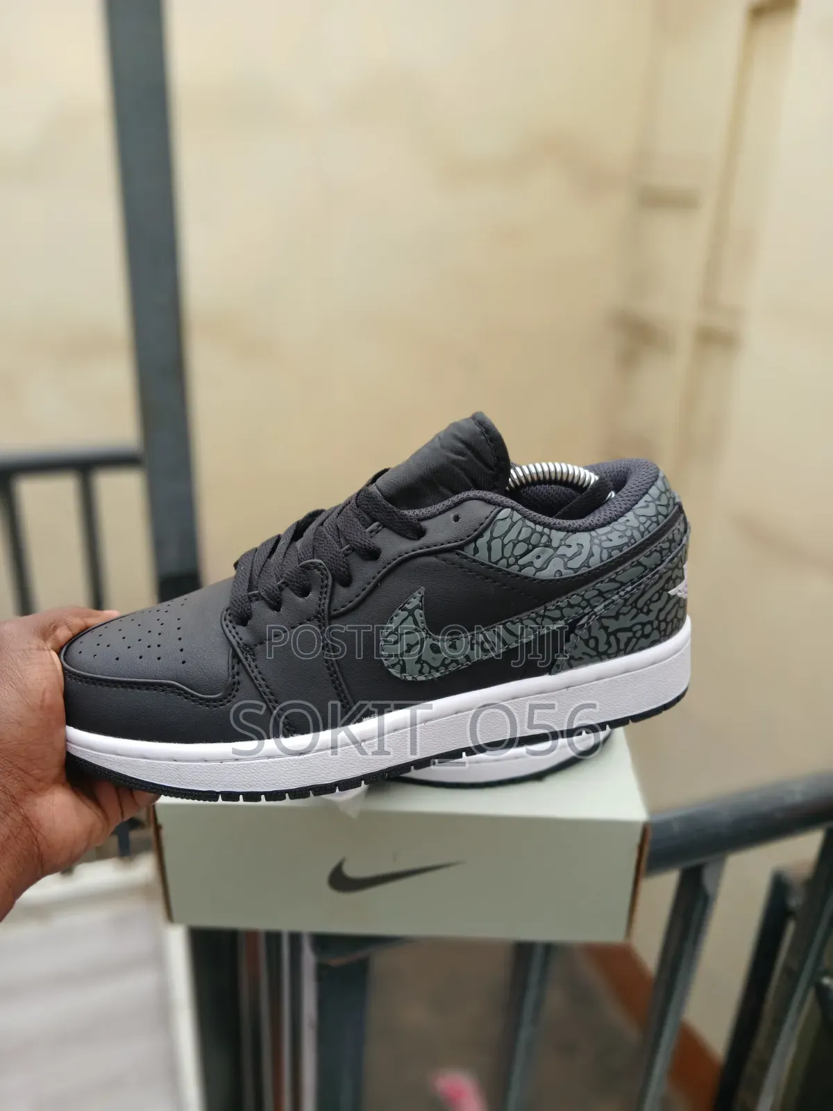 Nike Air Jordan 1 Low SE "Black Elephant"