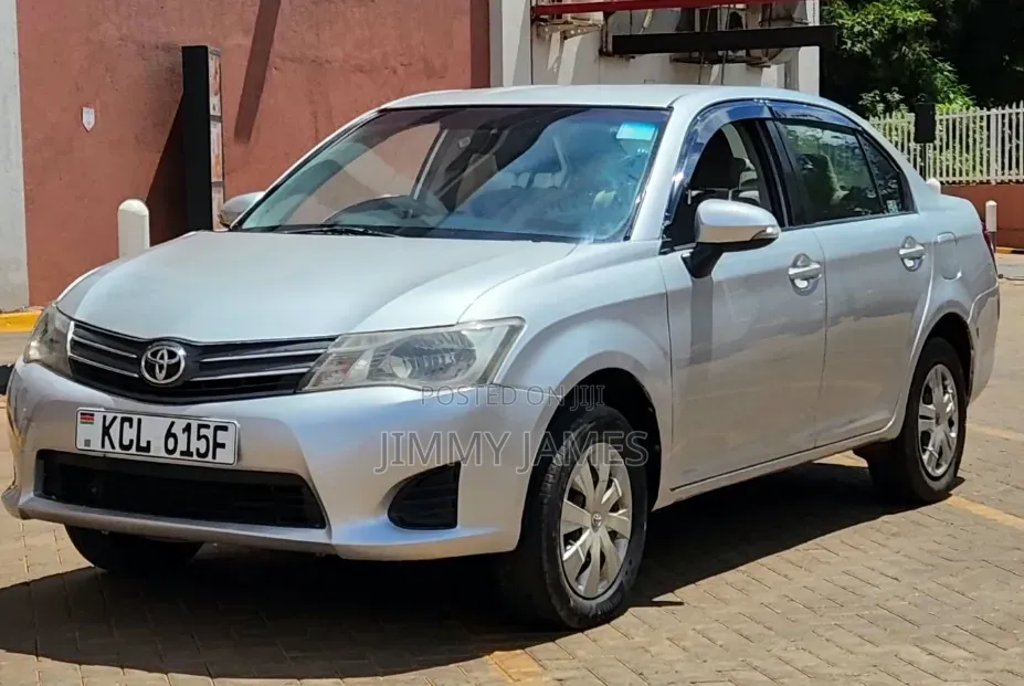 Toyota Axio 1.5 G 2WD 2015 Silver