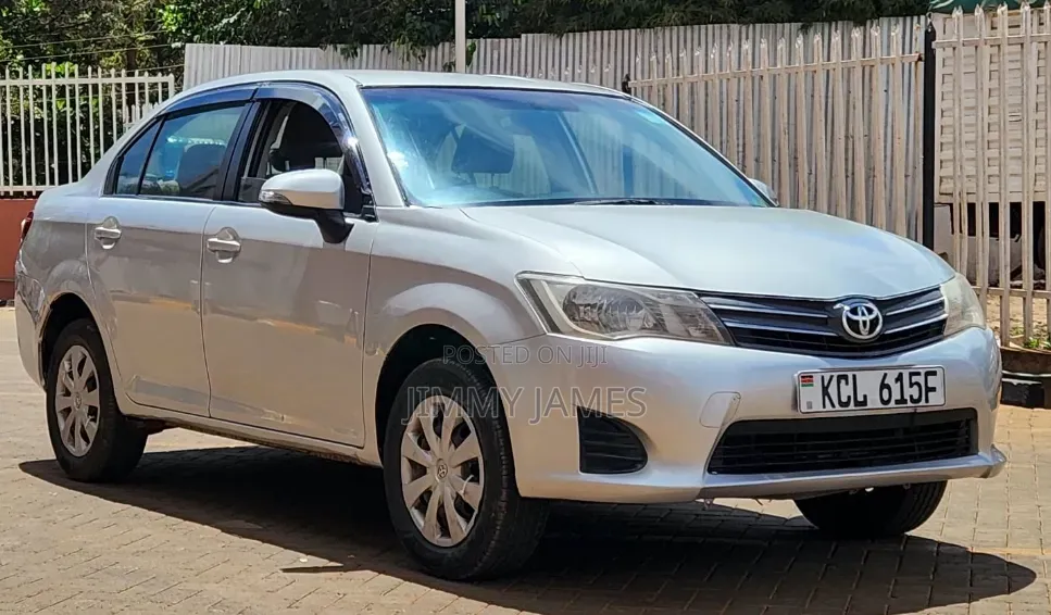 Toyota Axio 1.5 G 2WD 2015 Silver