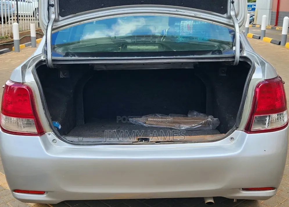 Toyota Axio 1.5 G 2WD 2015 Silver