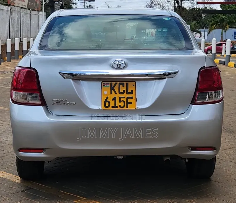 Toyota Axio 1.5 G 2WD 2015 Silver