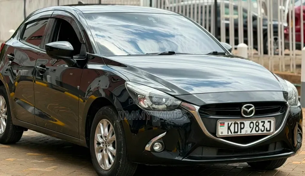 Mazda Demio 2017 Black