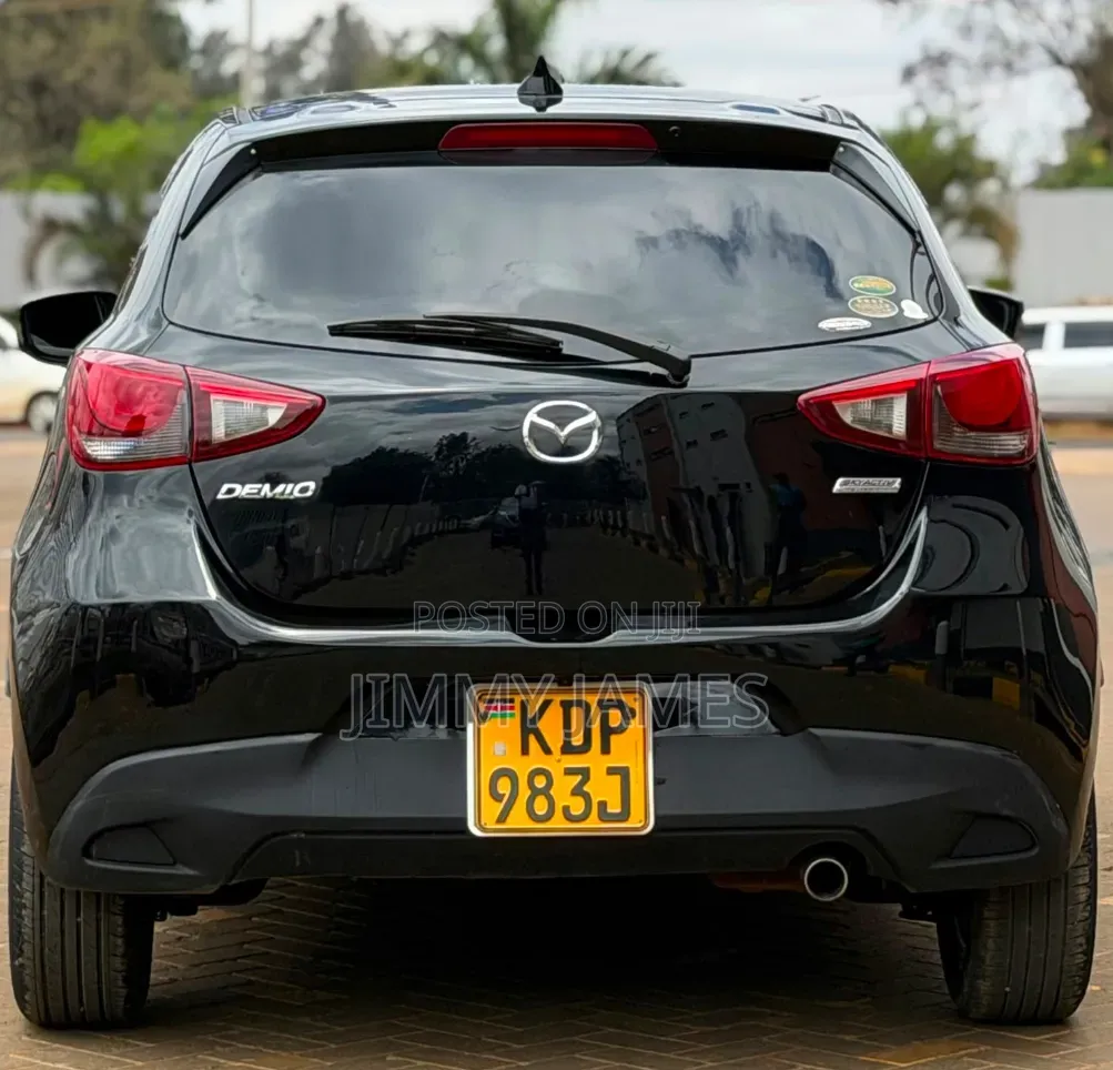 Mazda Demio 2017 Black