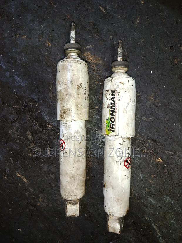 Nissan Hardbody 4wd Front Shock Absorbers