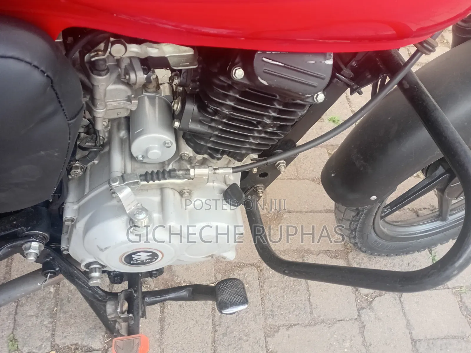 Bajaj Boxer 125 2025 Red