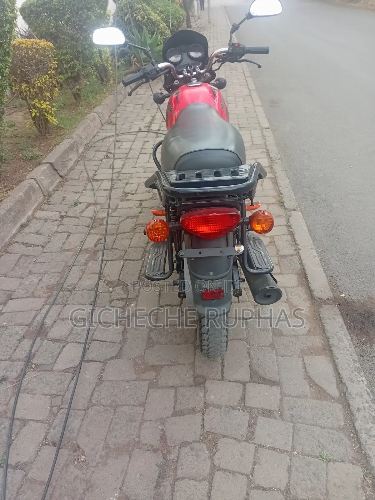Bajaj Boxer 125 2025 Red