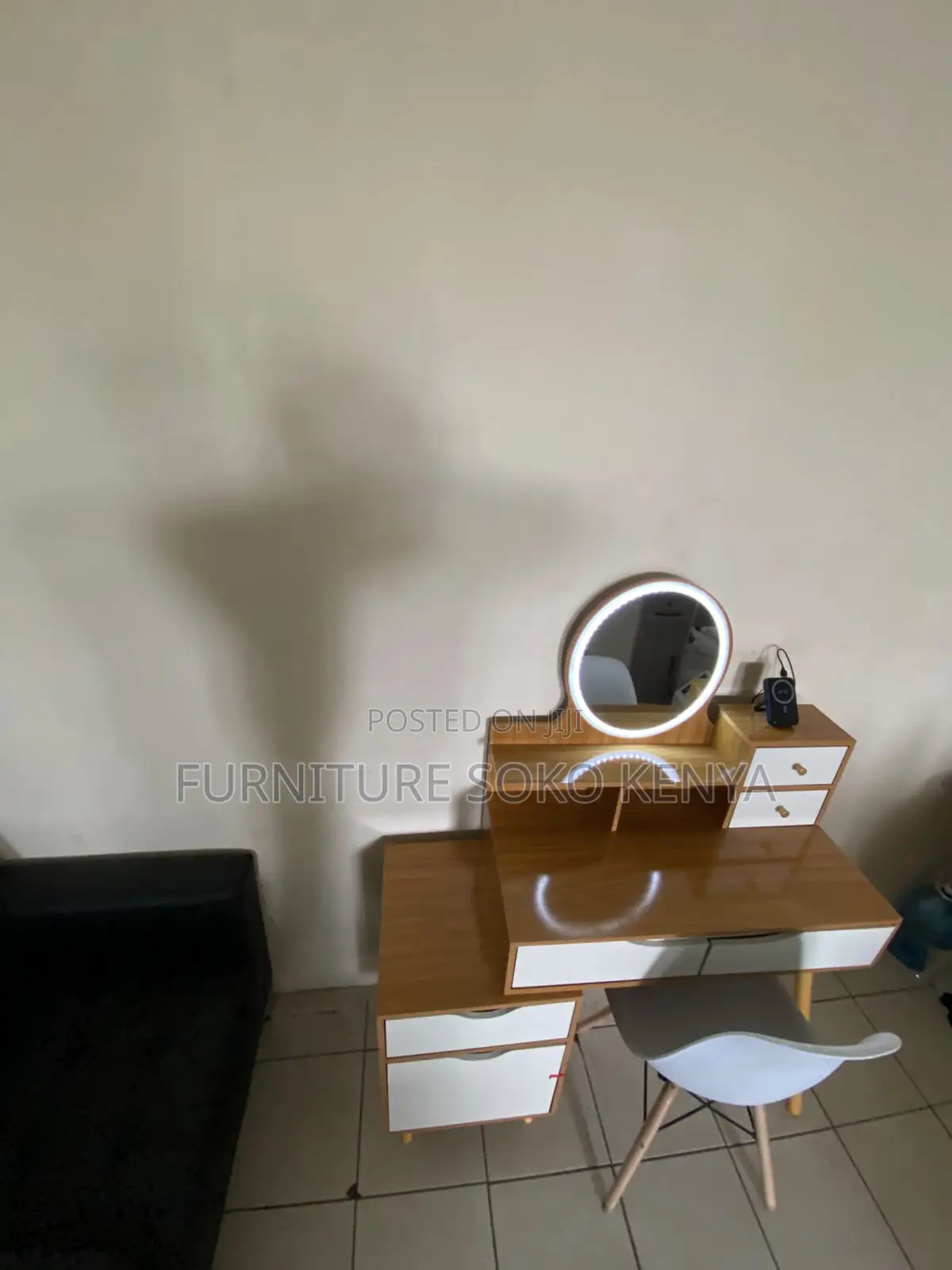 Dressing Table; Premium Vanity Dressing Table With Mirror for Bedroom