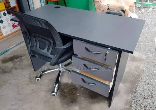 Office Local Desks