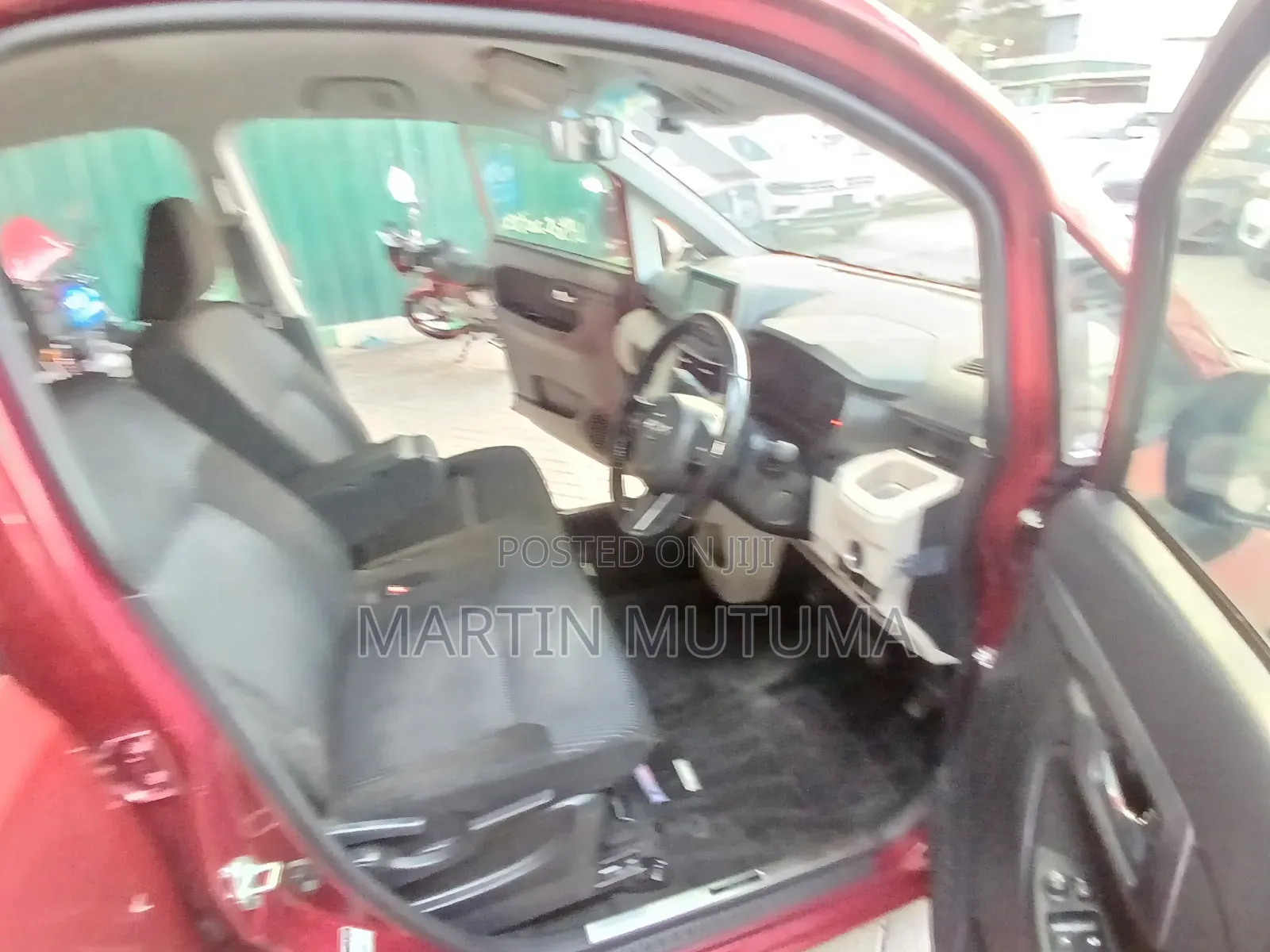 Daihatsu Move 2019 Red
