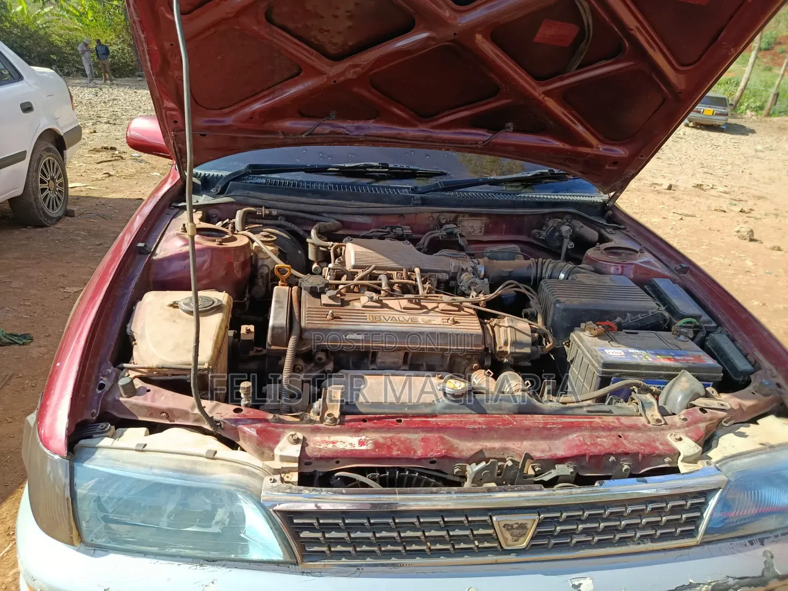 Toyota Corolla 2000 Maroon