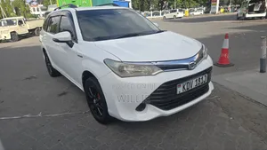 Toyota Corolla Fielder 2018 White