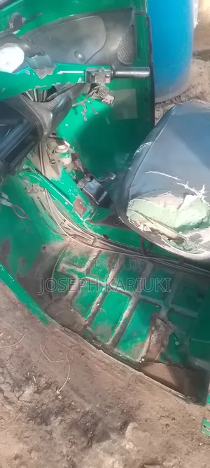 Piaggio 2022 Green