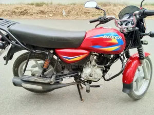 Bajaj Boxer 125 2026 Red