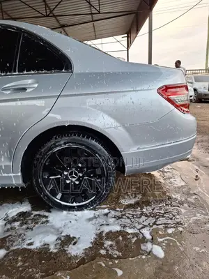 Mercedes-Benz C200 2007 Silver