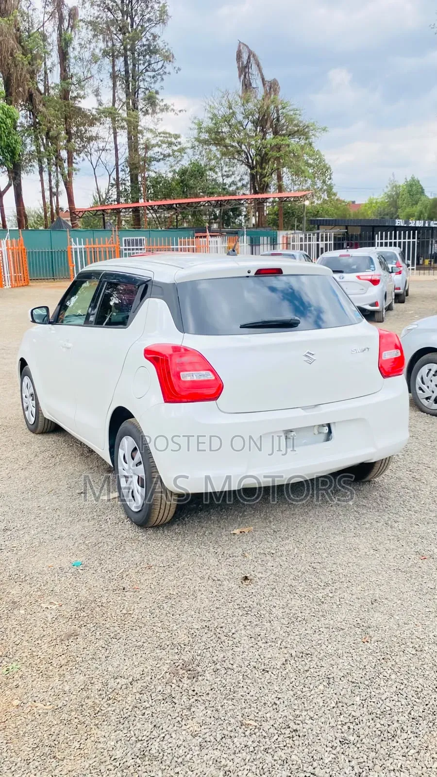 Suzuki Swift 2019 White