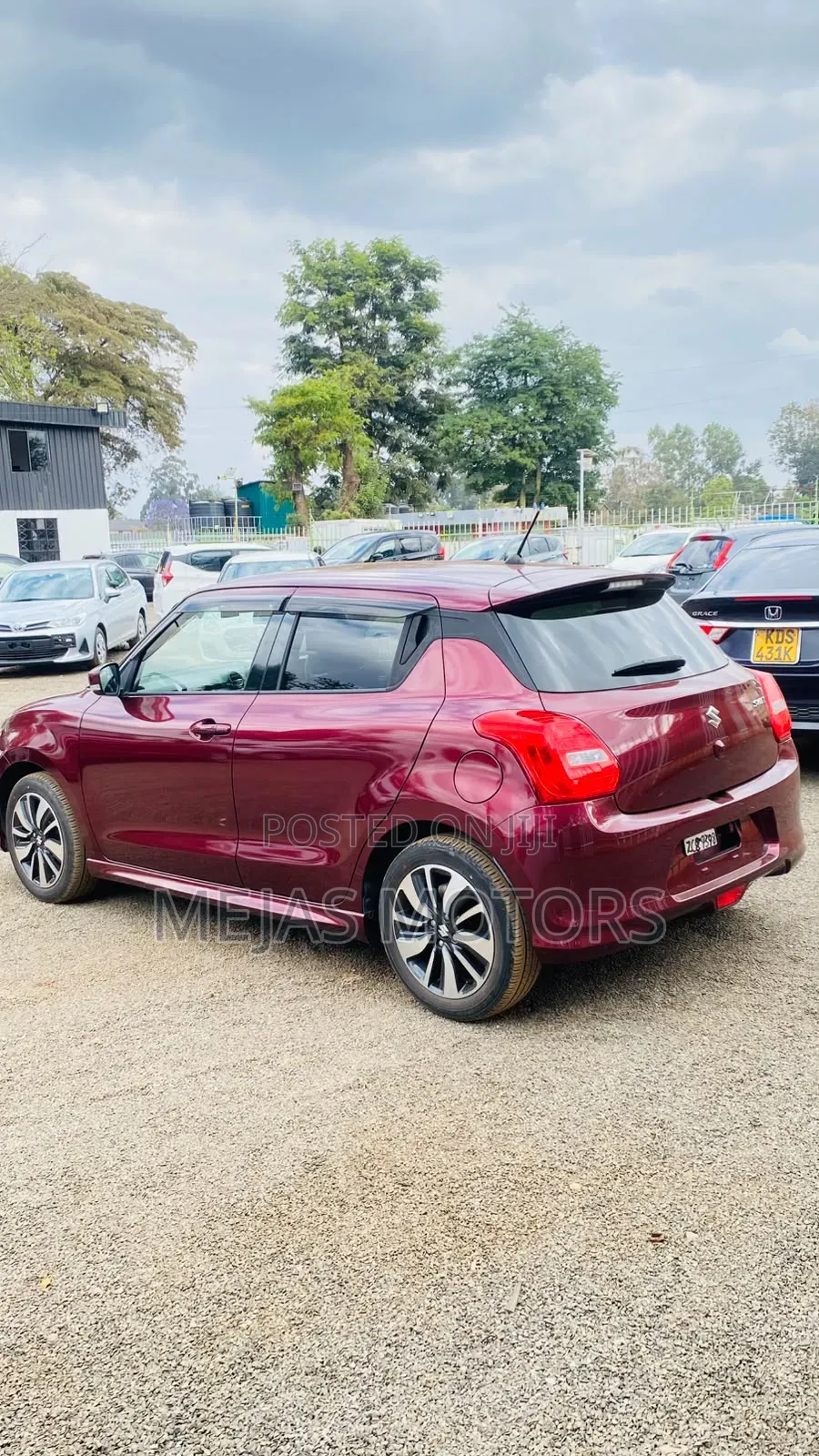 Suzuki Swift 2019 Red