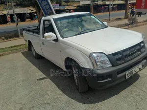 Foton Sup 2011 White