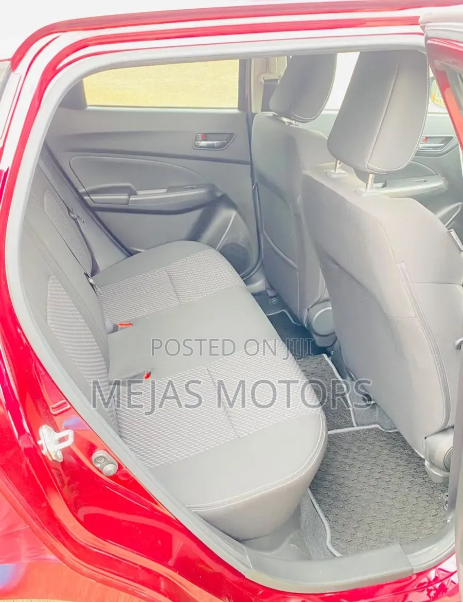 Suzuki Swift 2019 Red