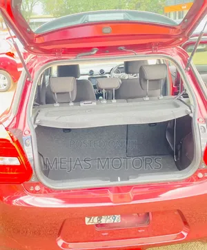 Suzuki Swift 2019 Red
