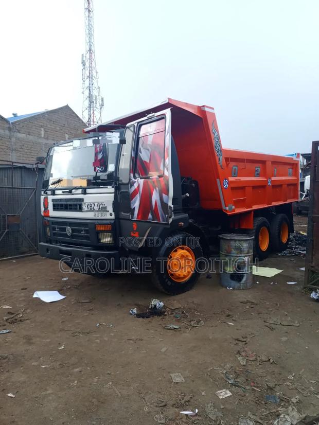 Ashok Leyland - thumbnail 3