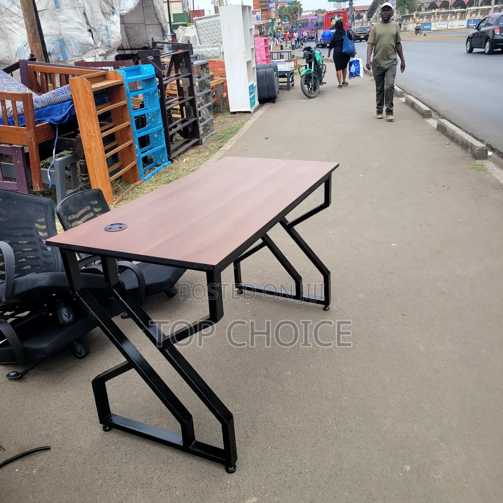 Office Desk; Metal Frame