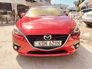 Mazda Axela 2016 Red