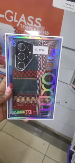 Tribal Pattern Carbon Fiber Phone Casefor the Samsung Galaxy S23 Ultra