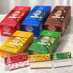 Hornet 1 1/4 Flavored Rolling Paper - Full Box Booklets