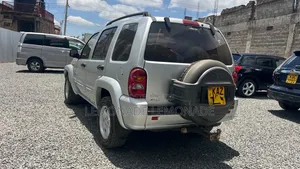 Jeep Cherokee 2003 Silver