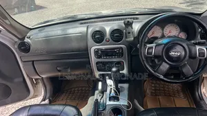 Jeep Cherokee 2003 Silver