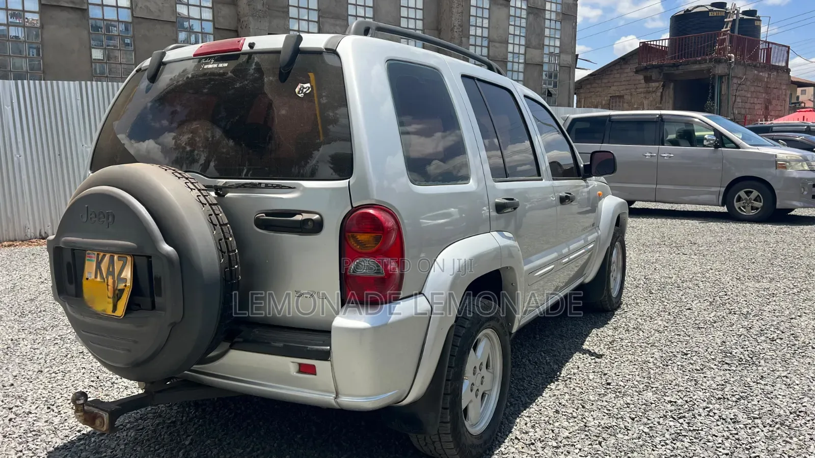Jeep Cherokee 2003 Silver