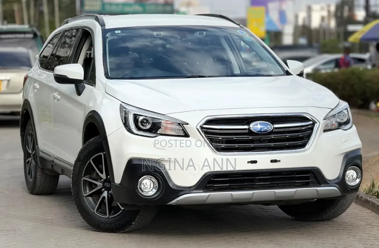 Subaru Outback 2019 White