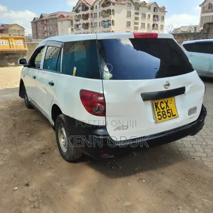 Nissan Advan 2012 White