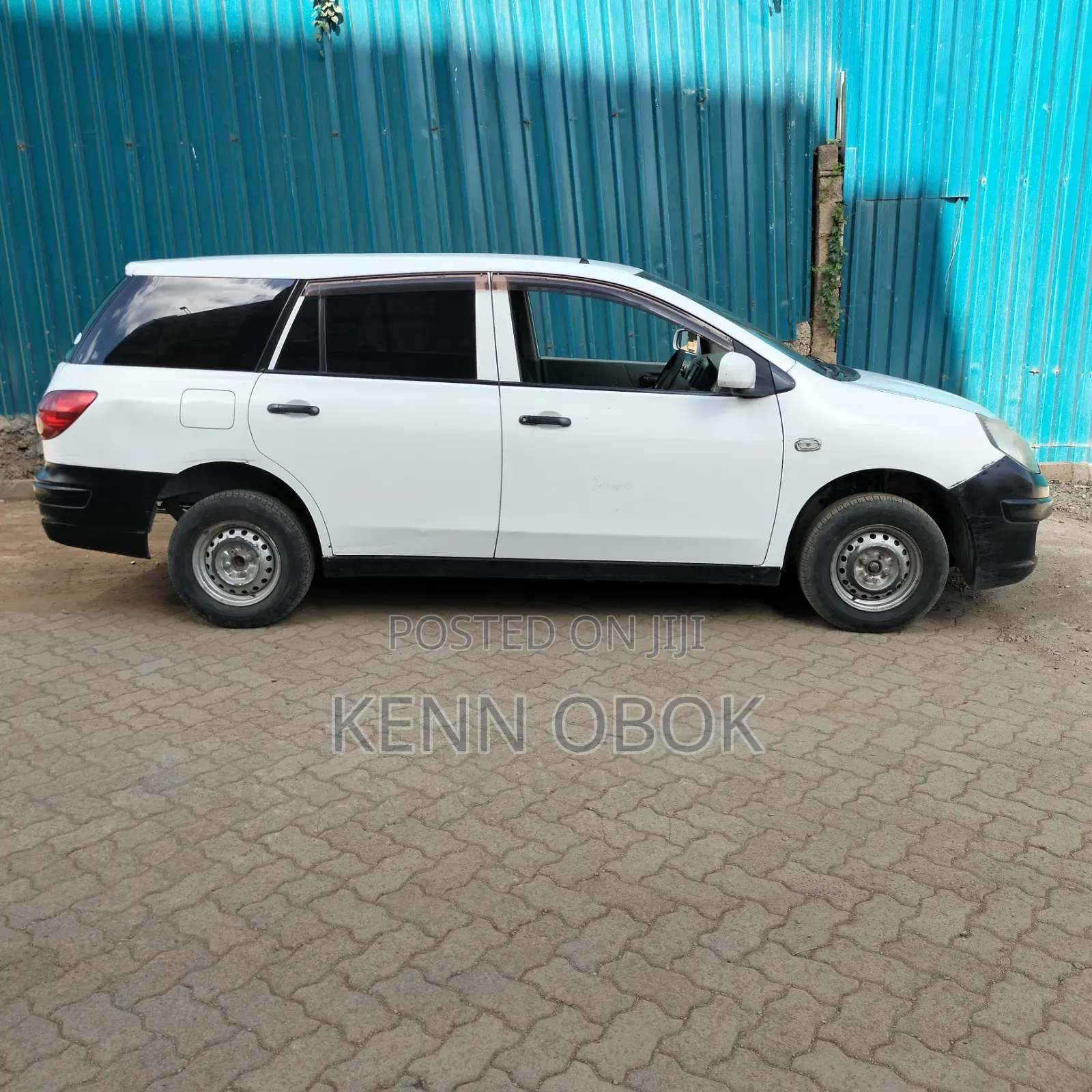 Nissan Advan 2012 White