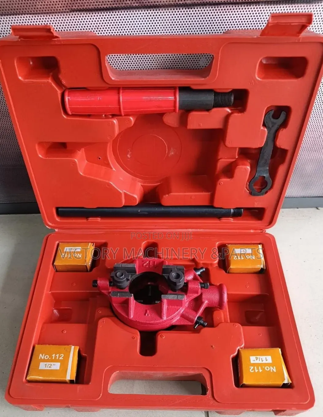 AONE Manual Ratchet Pipe Threader Set – 1⁄2" to 11⁄4"