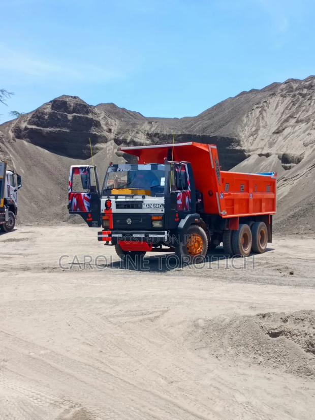 Ashok Leyland - thumbnail 6