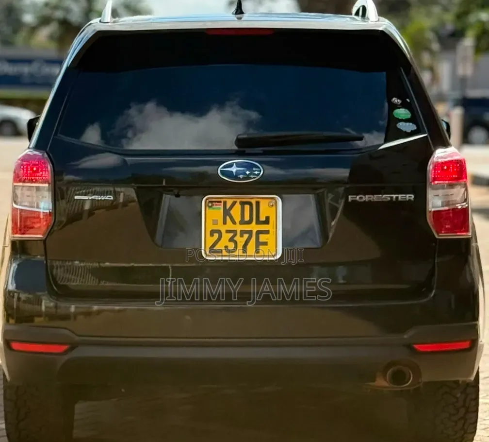 Subaru Forester 2015 Black
