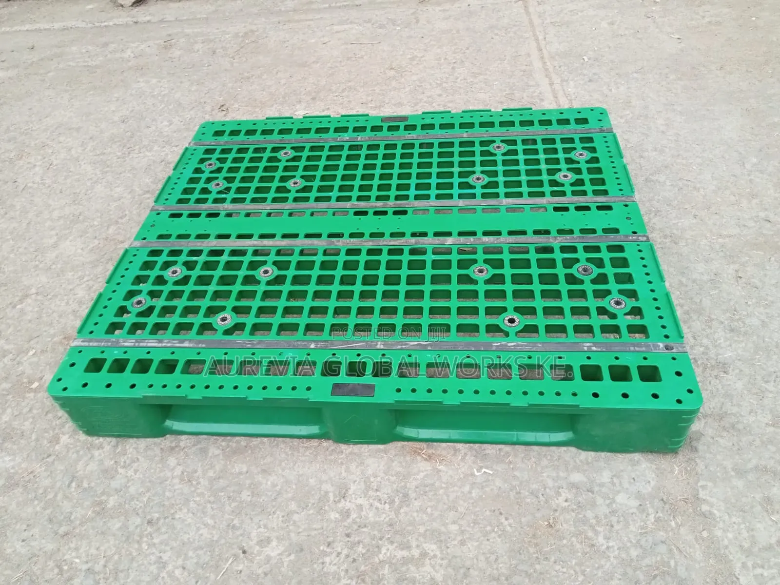 Warehouse Storage Plastic Pallets (Green)