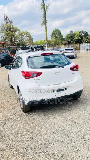 Mazda Demio 2019 White